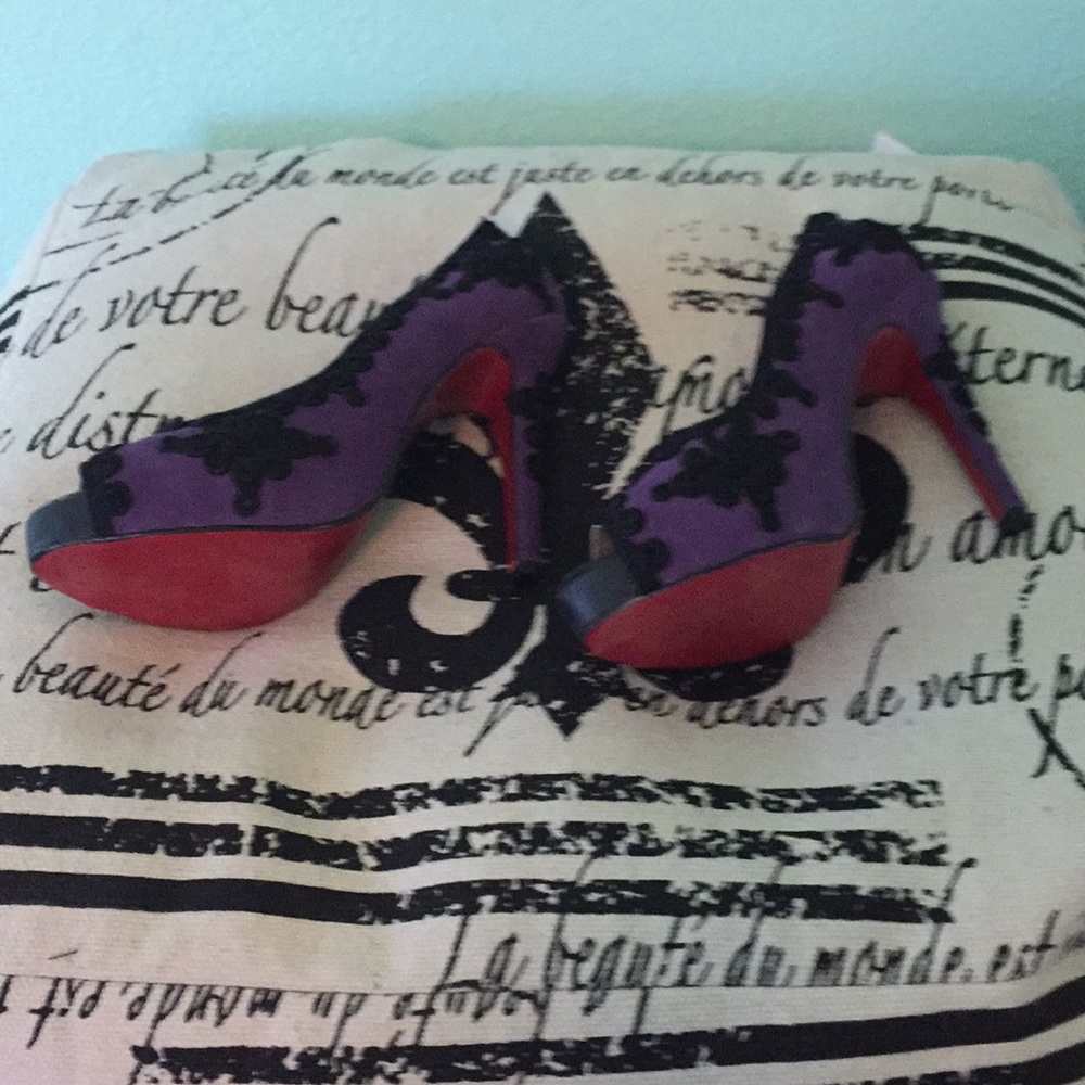 Christian Louboutin Fashion Hi Heels